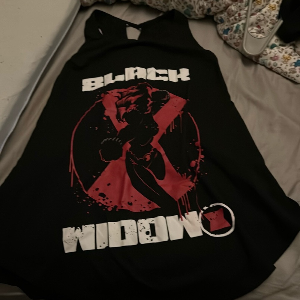 NWOT torrid graphic keyhole back tank